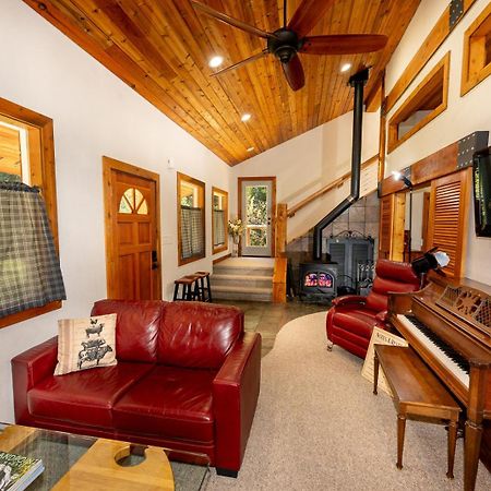 Cedar Cabin Near Silverwood Spirit Lake 外观 照片